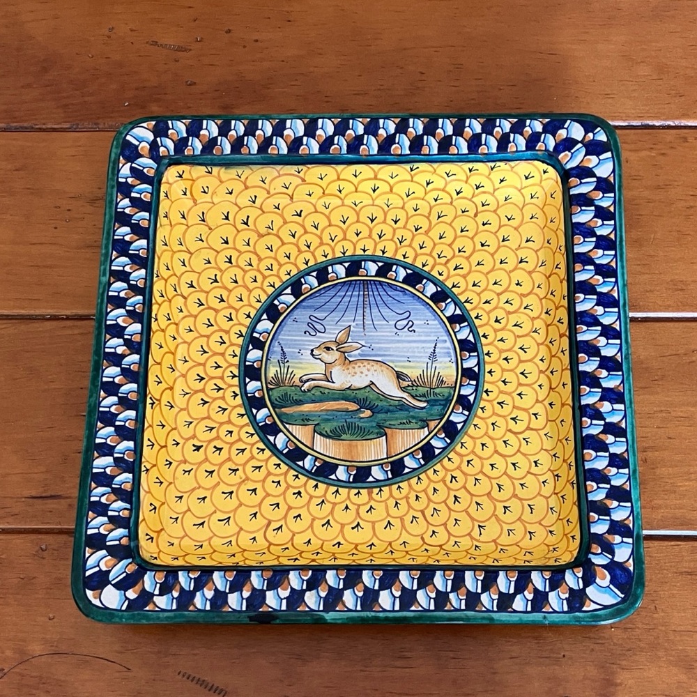 Yellow Geribi Deruta Bunny Rabbit Plate